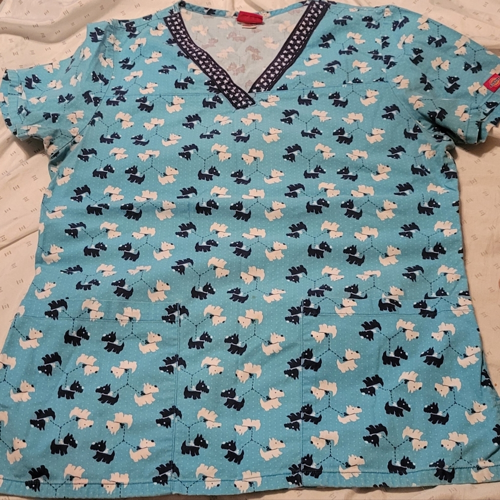 Dickies scrub top